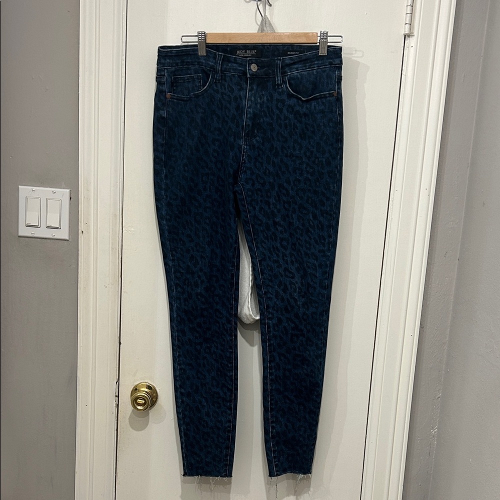 Judy Blue Dark Blue Leopard Skinny Jeans